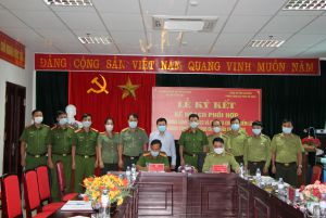 Lễ ký kết Kế hoạch phối hợp trong công tác phòng cháy chữa cháy rừng Lễ ký kết Kế hoạch phối hợp trong công tác phòng cháy chữa cháy rừng